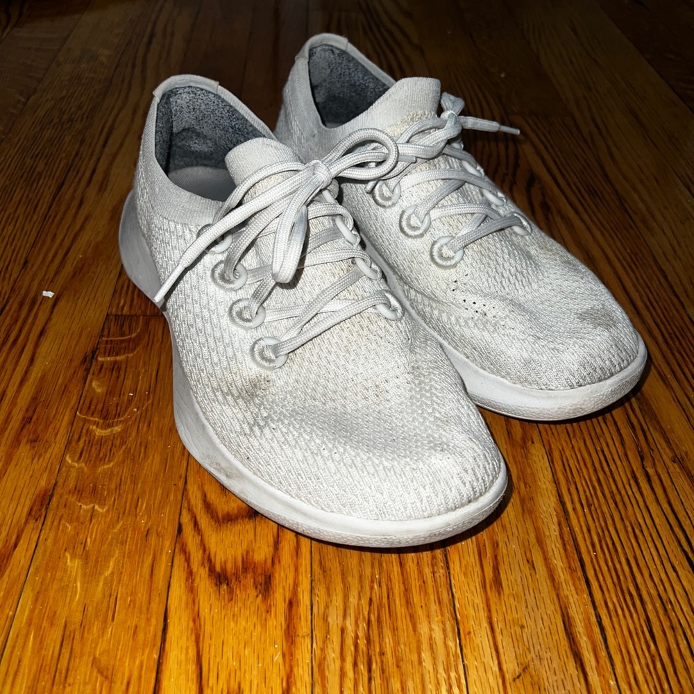 Allbirds men’s size 10 tree dasher white
